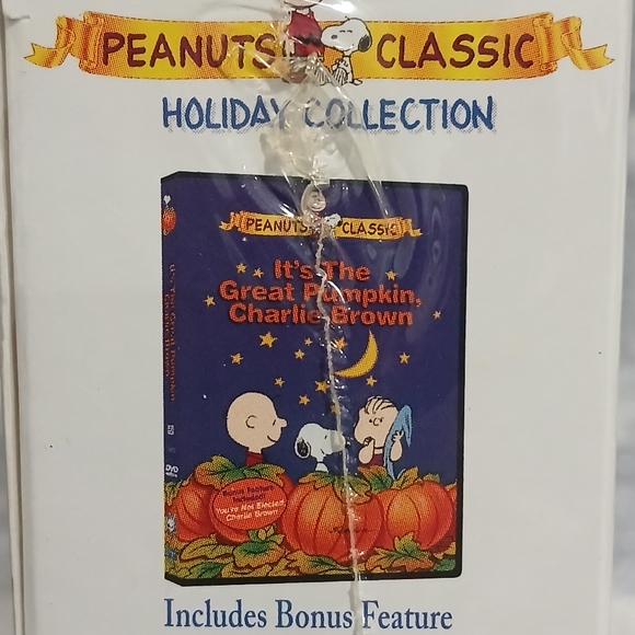 Peanuts Classic Holiday Collection 3-DVD Boxed Set (NEW SEALED) - Picture 3 of 9